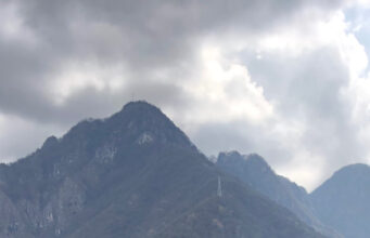 Viaggio di Legambiente in alta quota, i cambiamenti climatici fanno ritirare velocemente anche i ghiacciai italiani